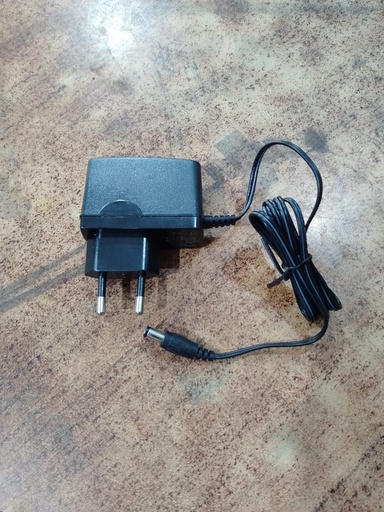 [LADAP-0220] Adaptor TP-Link 9V 0.6A